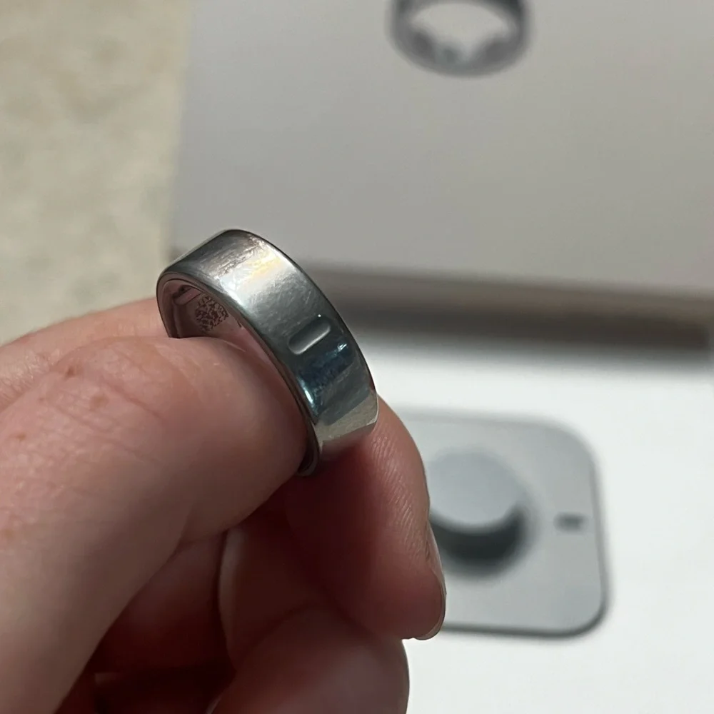 Oura Ring Generation 4 Size 10 - Silver